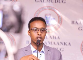 Xildhibaan Hassan Hersi Hashi ayaa Golaha u soo jeediyay Warbixinta Guddiga Amniga ee Golahaha Baarlamaanka Galmudug.